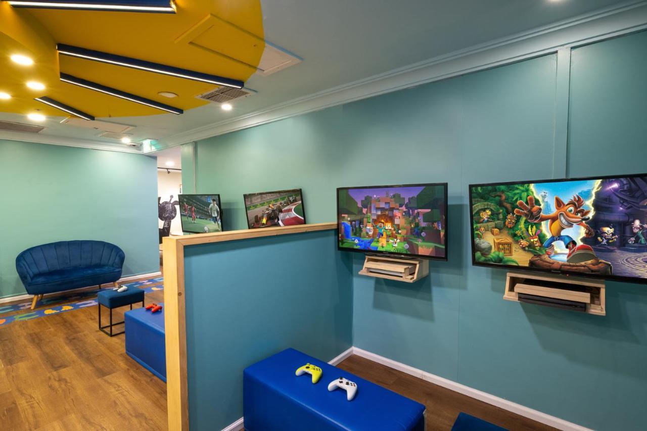 Aria Eilat Exterior foto The video game room at the hospital